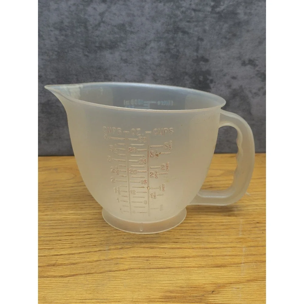 TUPPERWARE 4 Cup Mixing Measure Pitcher #1288-6‎